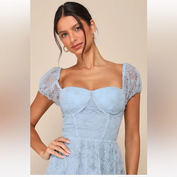 LULUS  EXCEEDINGLY ELEGANT BLUE FLORAL APPLIQUÉ BUSTIER MIDI DRESS SZ L NWT - Picture 5 of 17